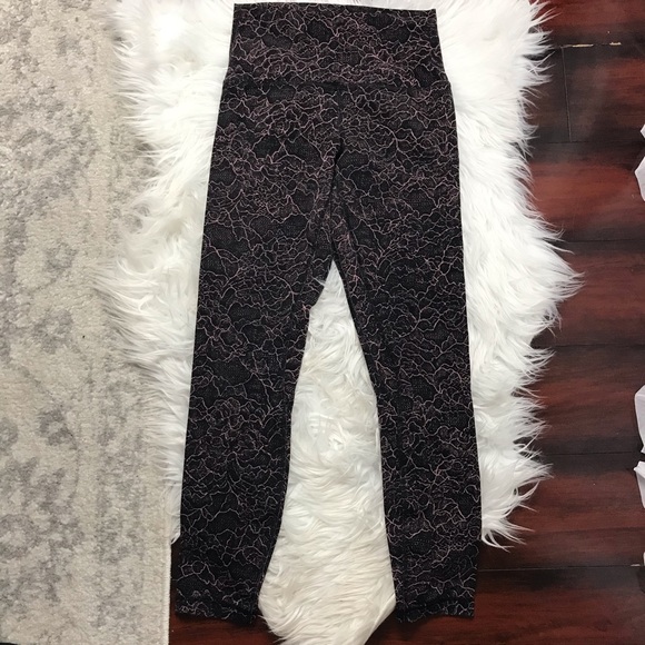 Lululemon Align 25” 4 Spanish Rose Lacescape 7/8 - Picture 5 of 11